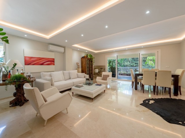 2 Schlafzimmer Apartment in Marbella