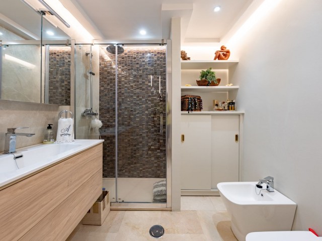 2 Schlafzimmer Apartment in Marbella