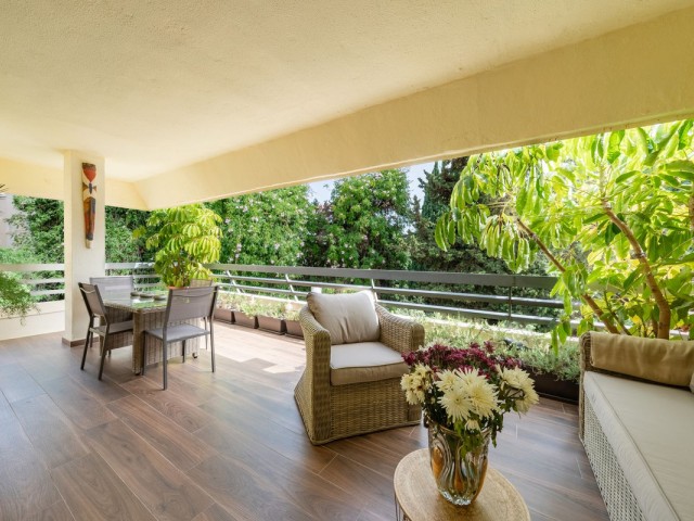 2 Schlafzimmer Apartment in Marbella