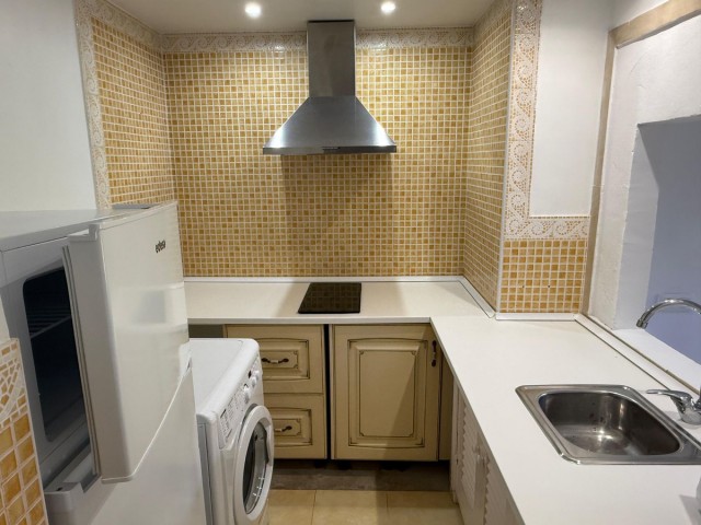 Appartement avec 4 Chambres  à Calahonda