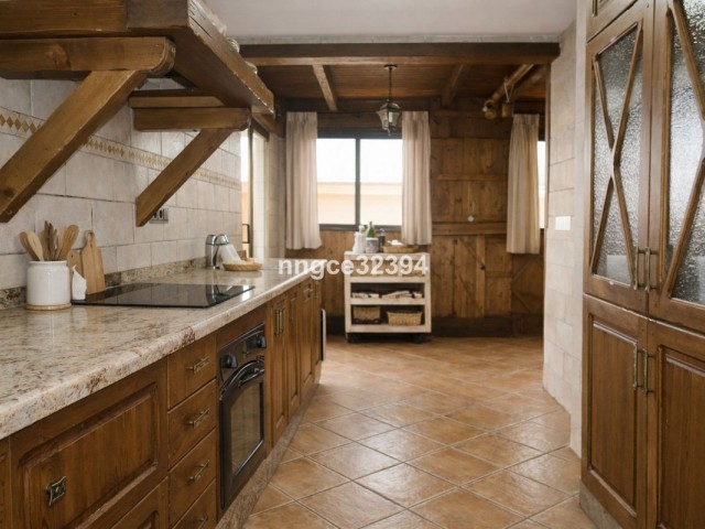 Appartement avec 4 Chambres  à San Pedro de Alcántara