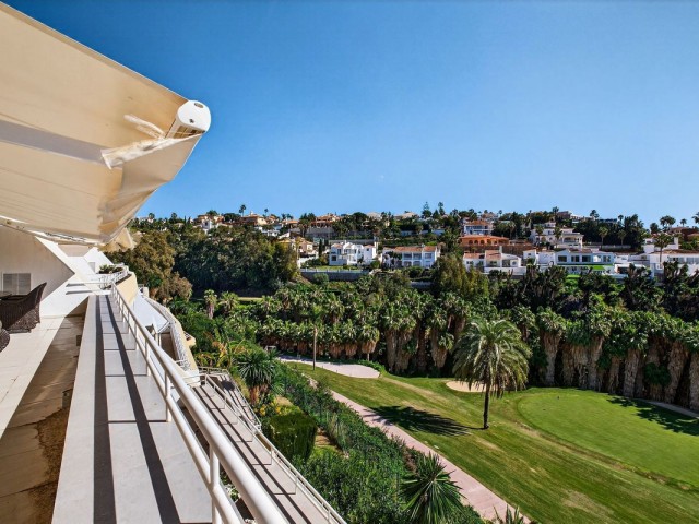 3 Bedrooms Apartment in Torrequebrada