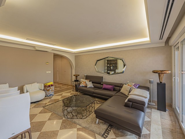 3 Schlafzimmer Apartment in Nueva Andalucía