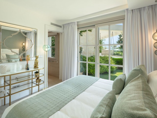 6 Schlafzimmer Villa in Nueva Andalucía