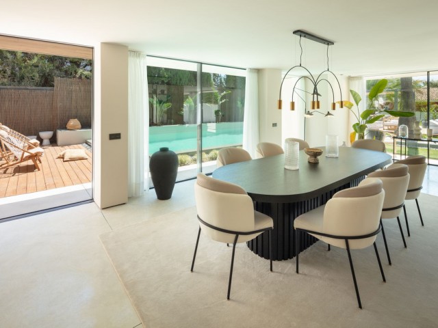 4 Makuuhuoneen Huvila Marbella