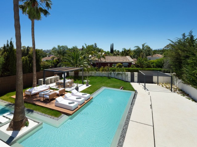 4 Makuuhuoneen Huvila Marbella