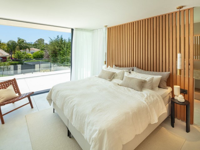 4 Makuuhuoneen Huvila Marbella