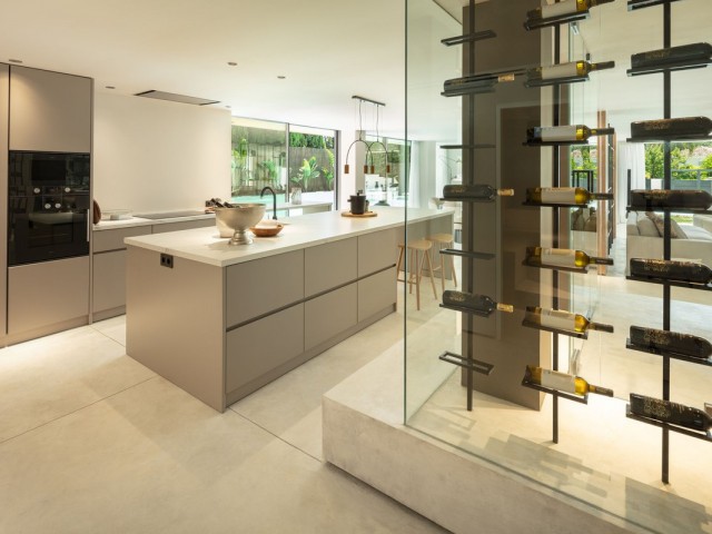 4 Makuuhuoneen Huvila Marbella