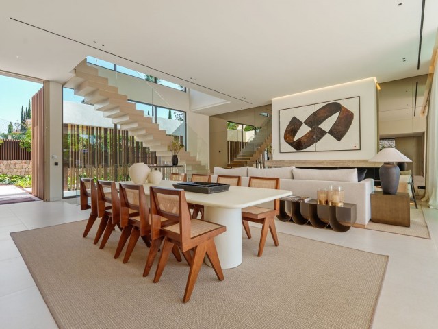 5 Makuuhuoneen Huvila Marbella