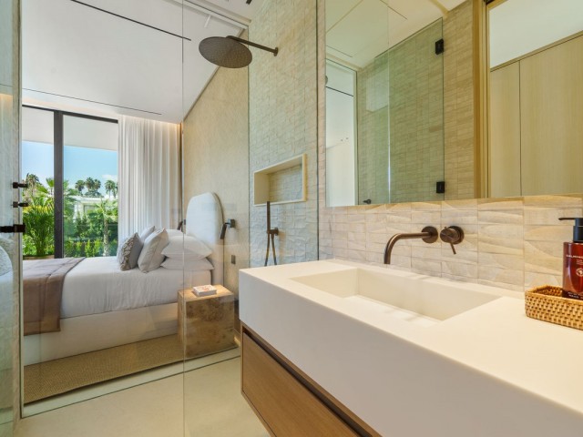 5 Makuuhuoneen Huvila Marbella