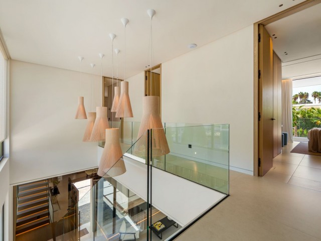 5 Makuuhuoneen Huvila Marbella