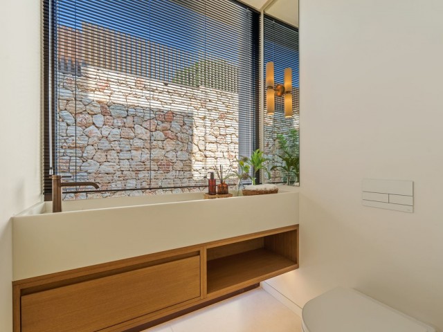 5 Makuuhuoneen Huvila Marbella