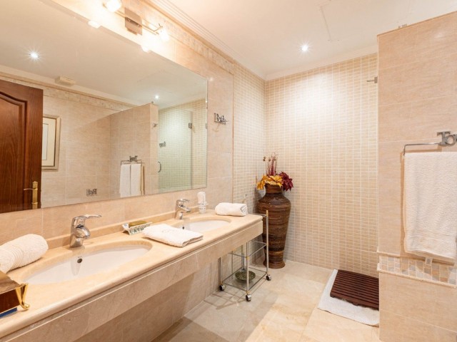 4 Schlafzimmer Villa in La Cala Golf