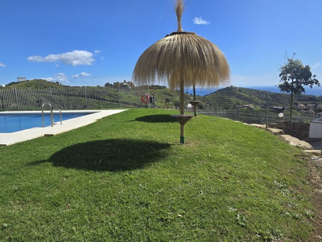 Appartement avec 2 Chambres  à Calahonda