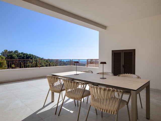 3 Sovrums Lägenhet i Istán