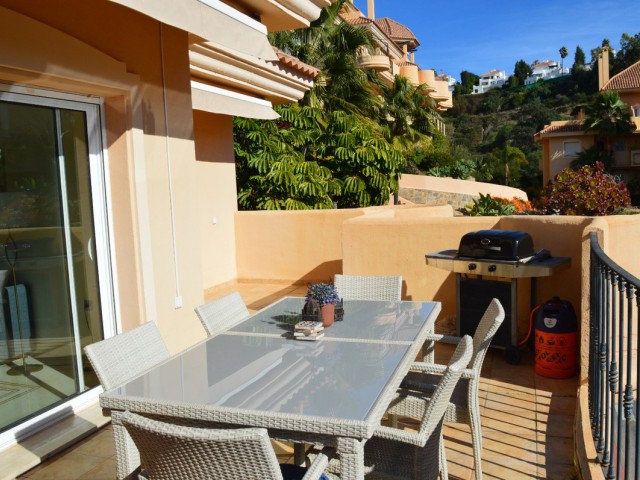 3 Schlafzimmer Apartment in Nueva Andalucía