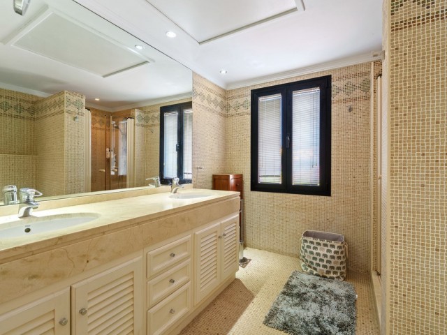 9 Schlafzimmer Villa in Benahavís