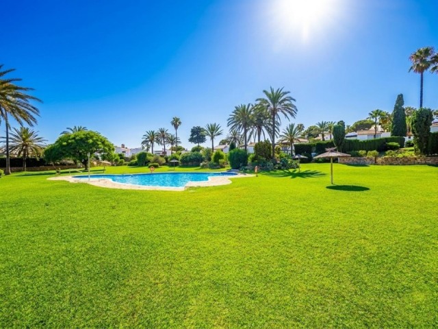 3 Bedrooms Villa in Estepona