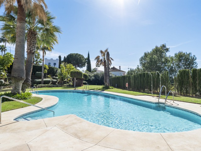 3 Schlafzimmer Apartment in Nueva Andalucía