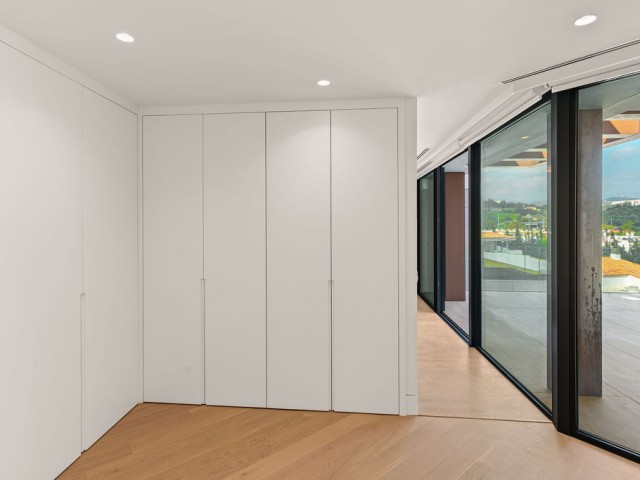 4 Makuuhuoneen Huoneisto Estepona