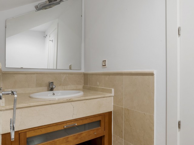 4 Schlafzimmer Apartment in Nueva Andalucía