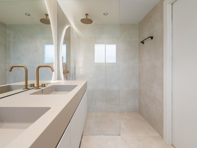 3 Schlafzimmer Apartment in Nueva Andalucía