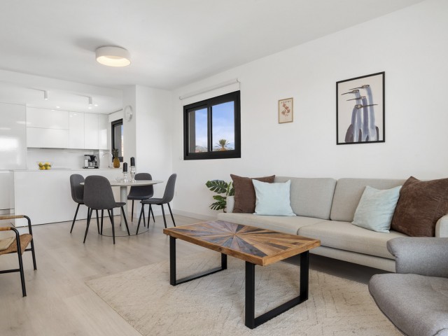 Leilighet, Las Lagunas, R5226922