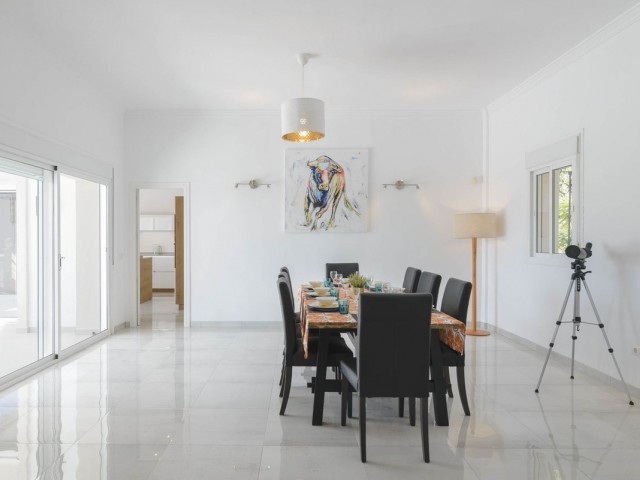 4 Slaapkamer Villa in Valtocado