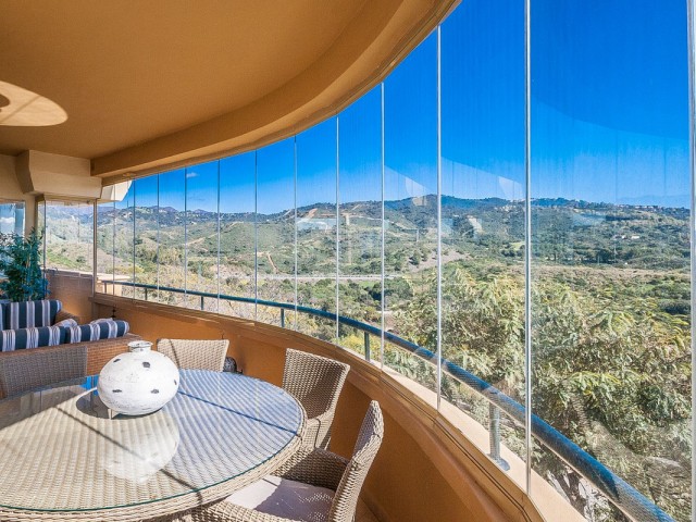 3 Schlafzimmer Apartment in Elviria