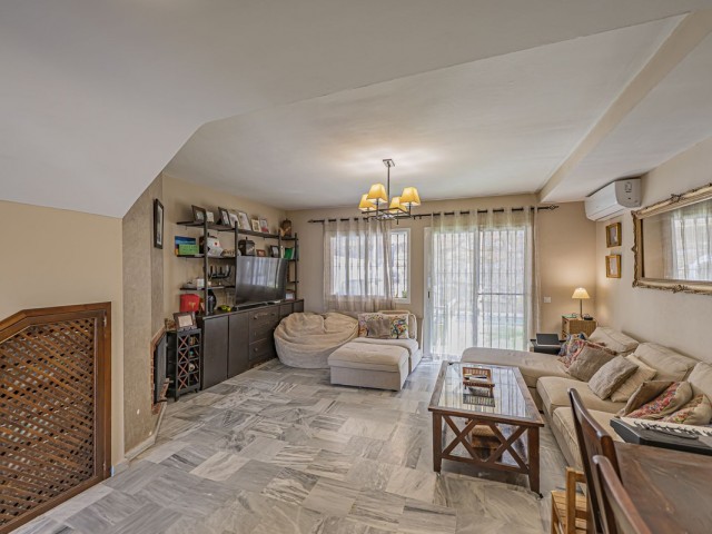 4 Schlafzimmer Reihenhaus in Marbella