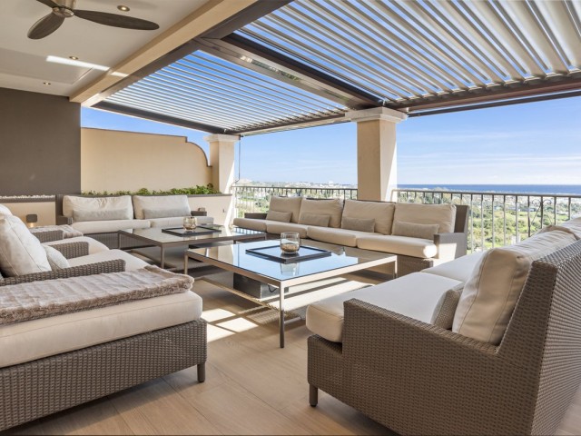 Apartment, Los Almendros, R5321089