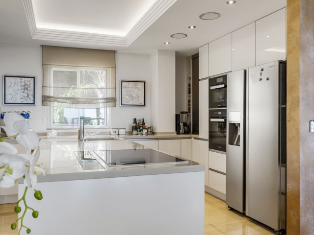 Appartement avec 4 Chambres  à Los Almendros