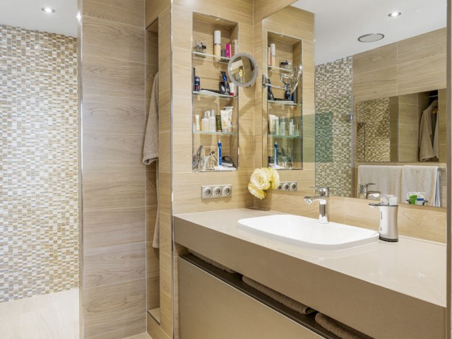 Appartement avec 4 Chambres  à Los Almendros