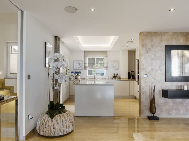 Appartement avec 4 Chambres  à Los Almendros