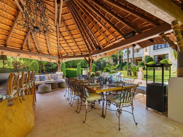 Villa, The Golden Mile, R5324509