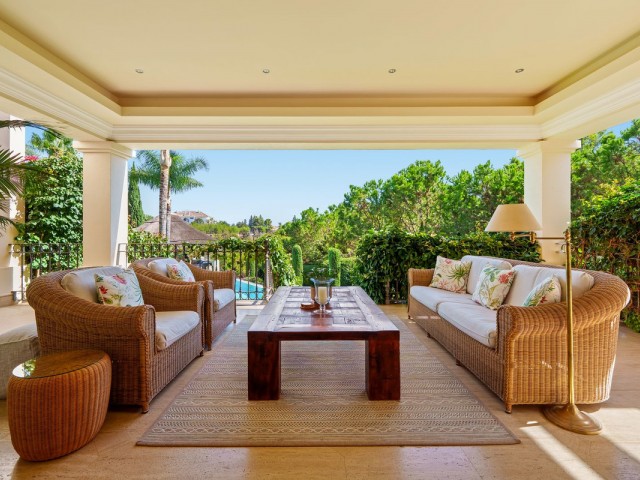 6 Bedrooms Villa in The Golden Mile