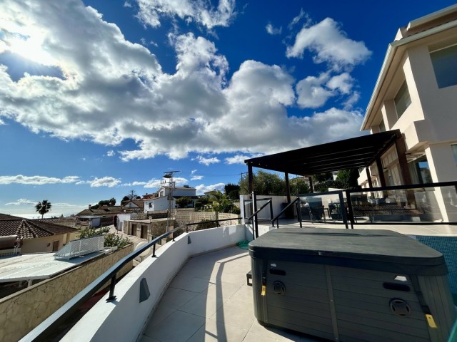 6 Schlafzimmer Villa in Torreblanca