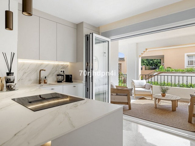 3 Schlafzimmer Apartment in Nueva Andalucía