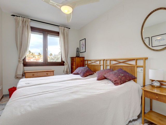 4 Schlafzimmer Reihenhaus in La Duquesa