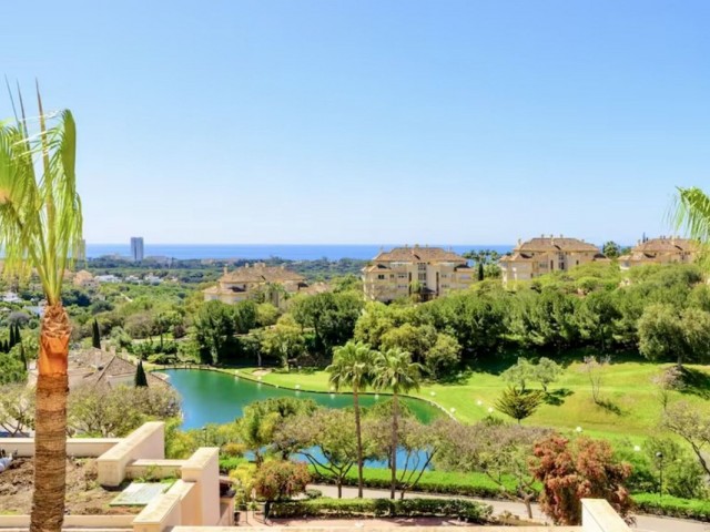 Kattohuoneisto Elviria