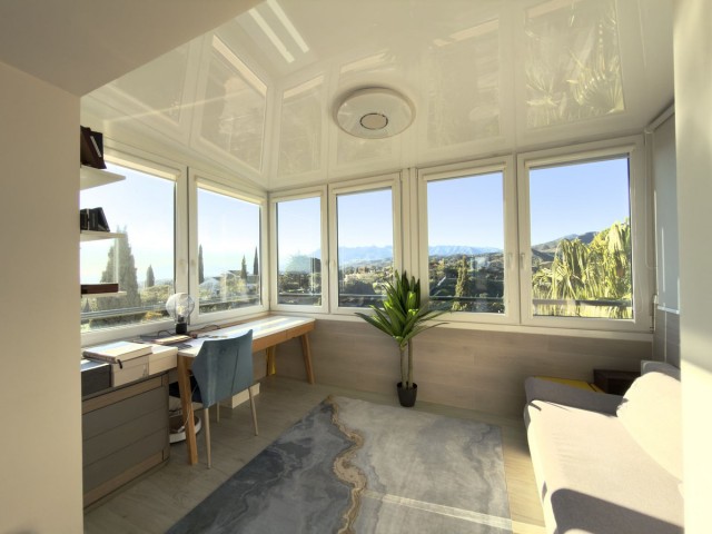 Kattohuoneisto Elviria