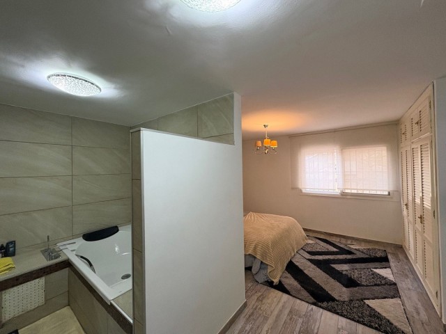 3 Schlafzimmer Reihenhaus in Estepona