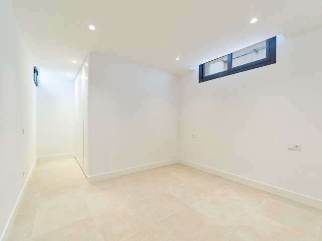 4 Schlafzimmer Villa in Estepona