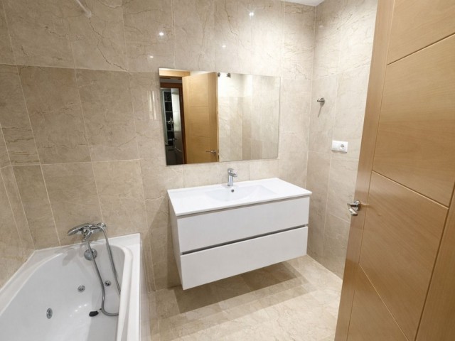 2 Schlafzimmer Apartment in Benahavís