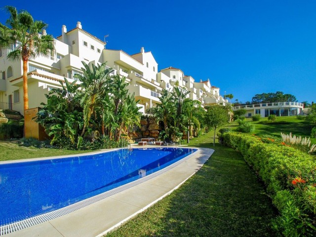 2 Schlafzimmer Apartment in Benahavís