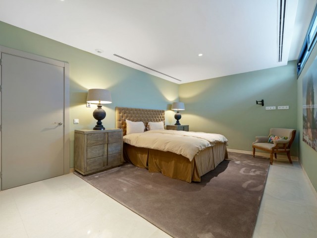 5 Schlafzimmer Villa in Nueva Andalucía