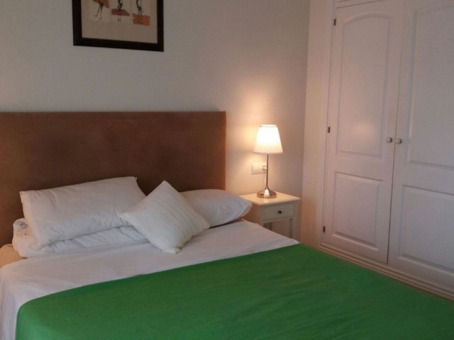 2 Makuuhuoneen Huoneisto San Pedro de Alcántara