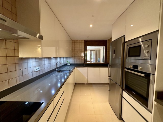 3 Schlafzimmer Apartment in Nueva Andalucía