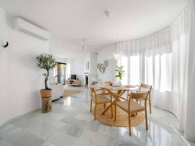 Appartement avec 2 Chambres  à Calahonda