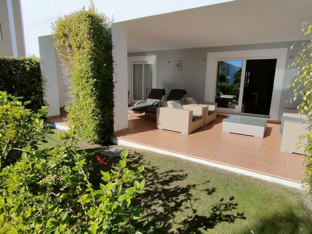 2 Slaapkamer Appartement in Estepona